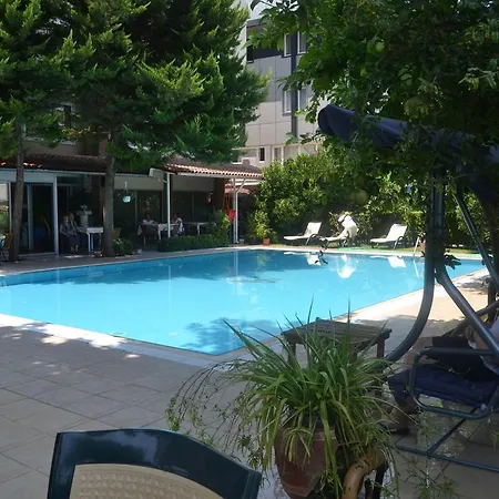 Anfora Hotel 3*